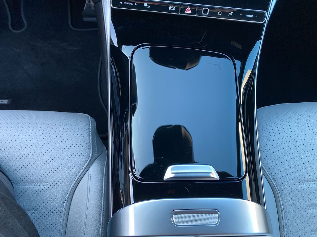 Mercedes-Benz C 300 2023