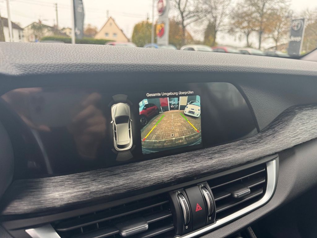 Alfa Romeo Stelvio 2019