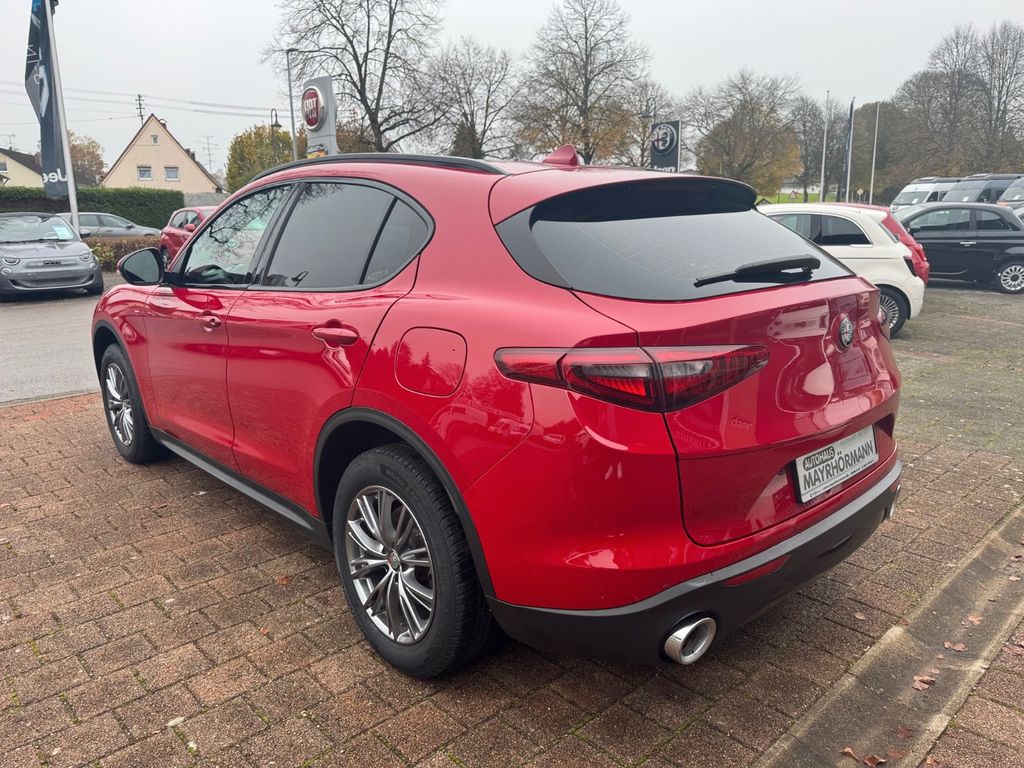 Alfa Romeo Stelvio 2019