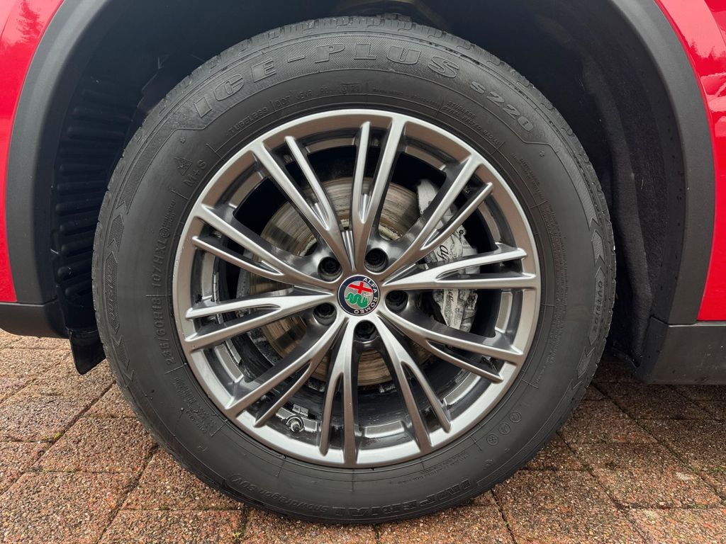 Alfa Romeo Stelvio 2019