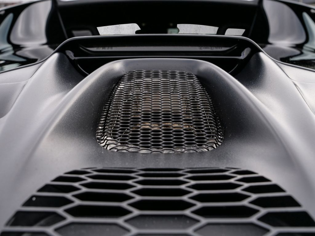 McLaren Artura 2025