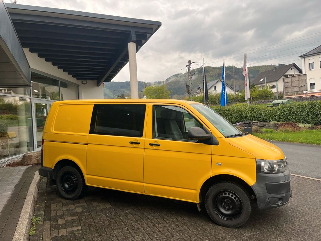 Volkswagen T5 Transporter 2013