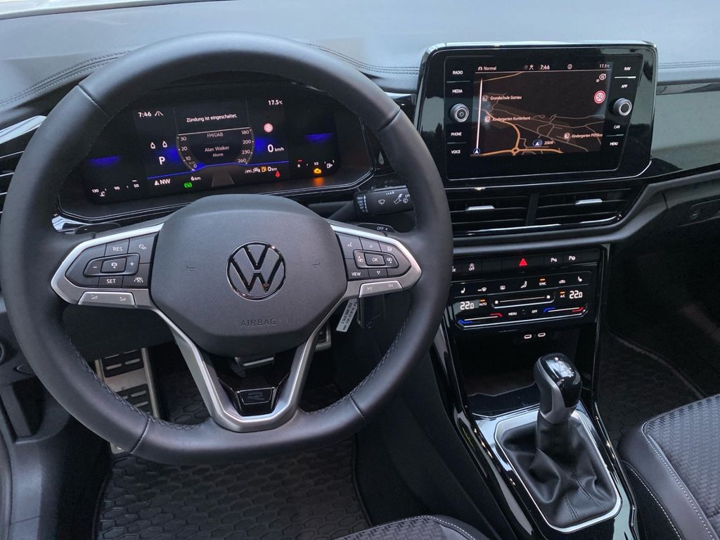 Volkswagen T-Roc 2024