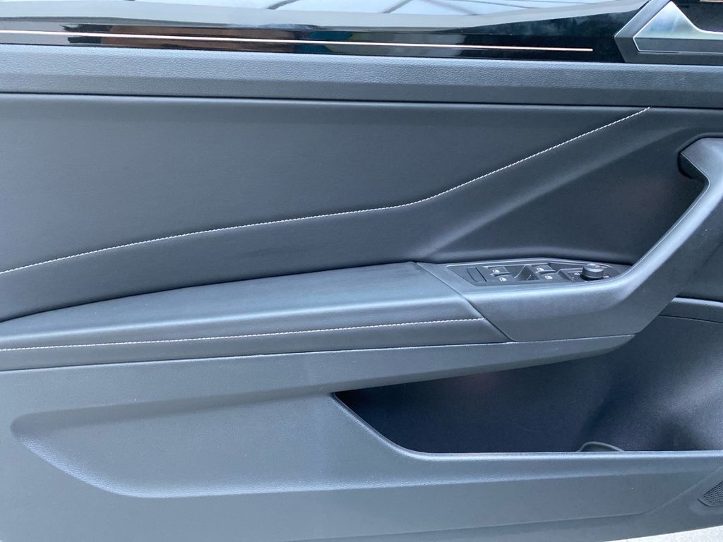 Volkswagen T-Roc 2024