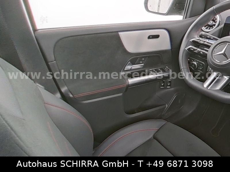 Mercedes-Benz B 250 2023