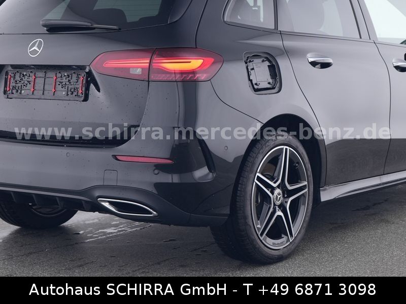 Mercedes-Benz B 250 2023