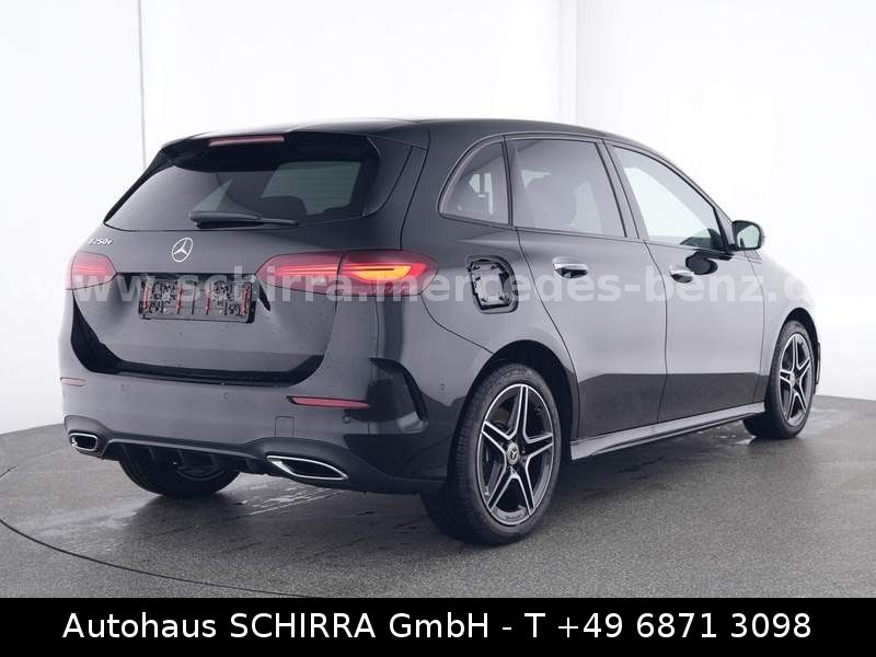 Mercedes-Benz B 250 2023