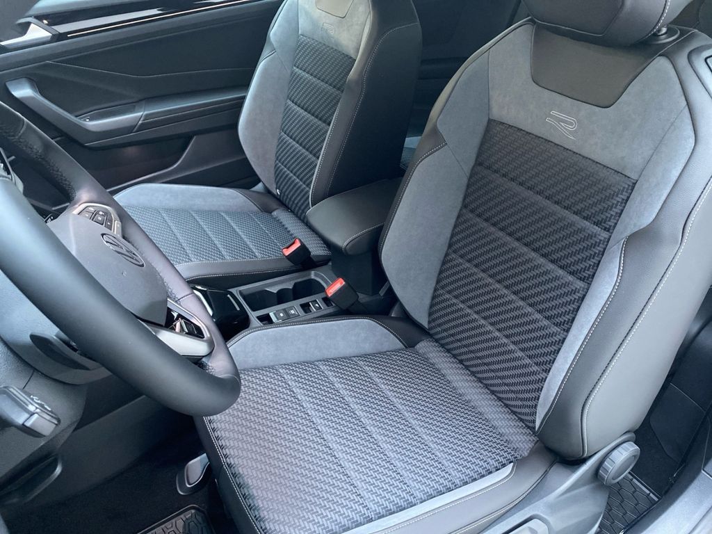 Volkswagen T-Roc 2024