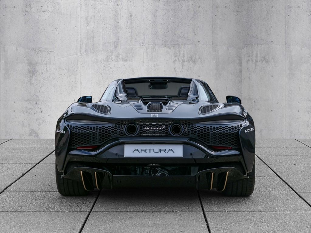 McLaren Artura 2025