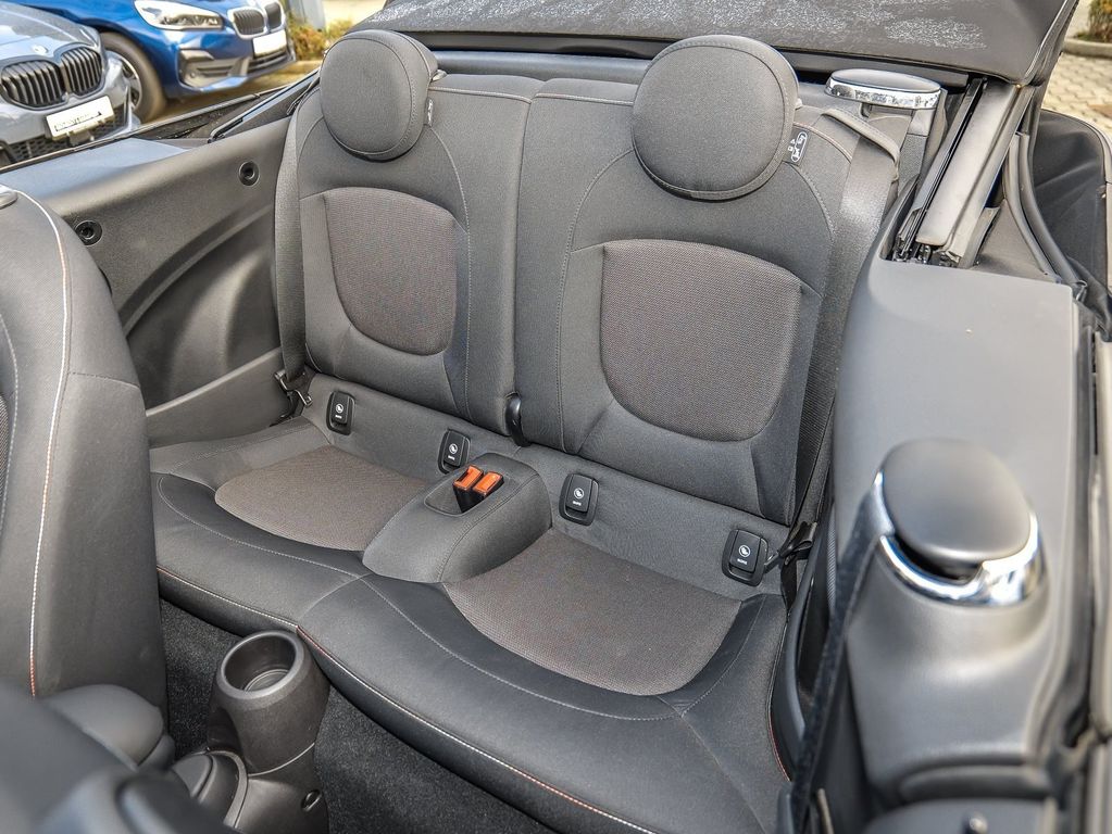 MINI One Cabrio 2021