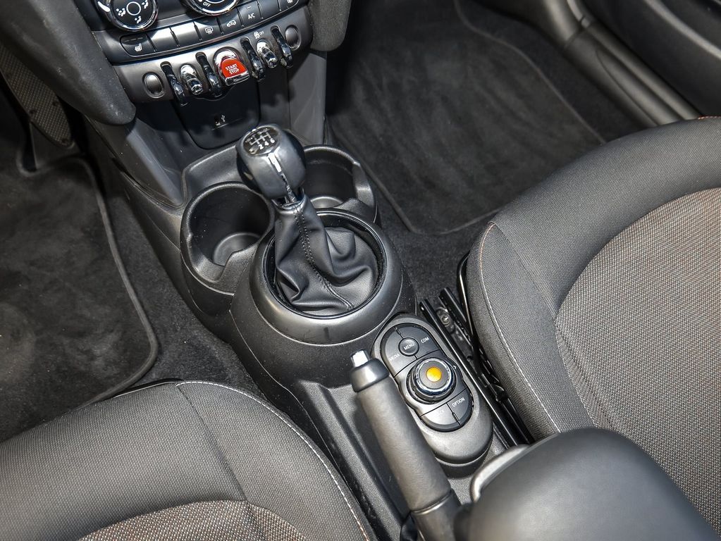 MINI One Cabrio 2021