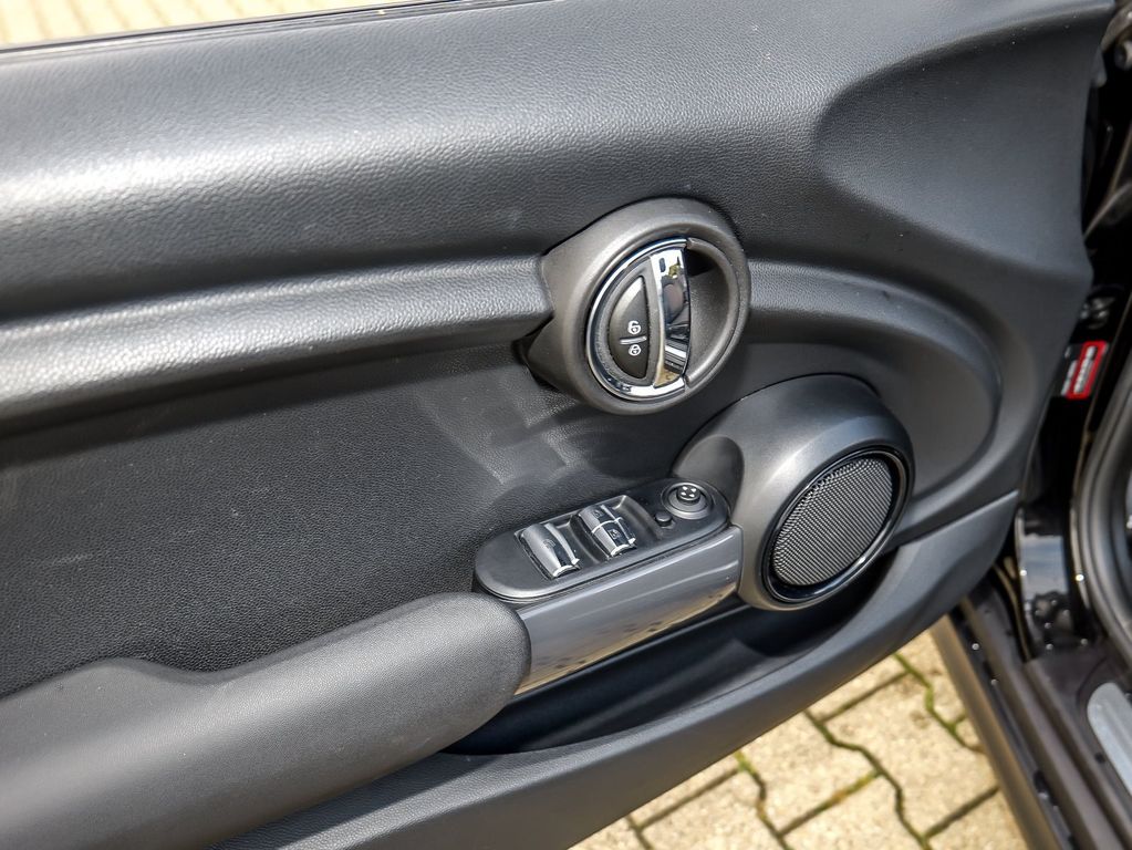 MINI One Cabrio 2021