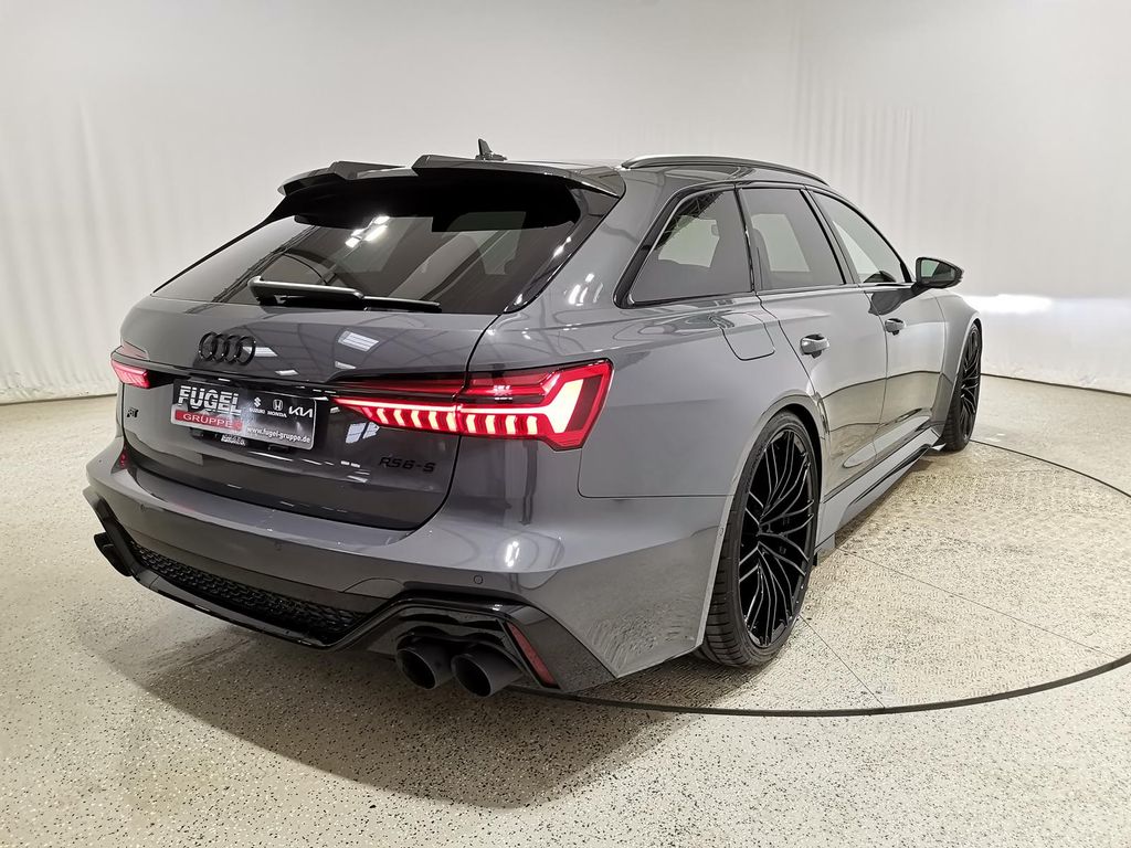 Audi RS6 2023