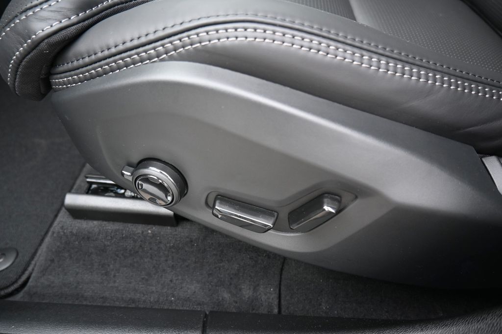 Volvo XC60 2024