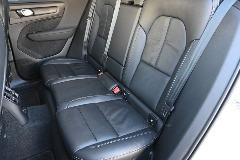 Volvo XC40 2022