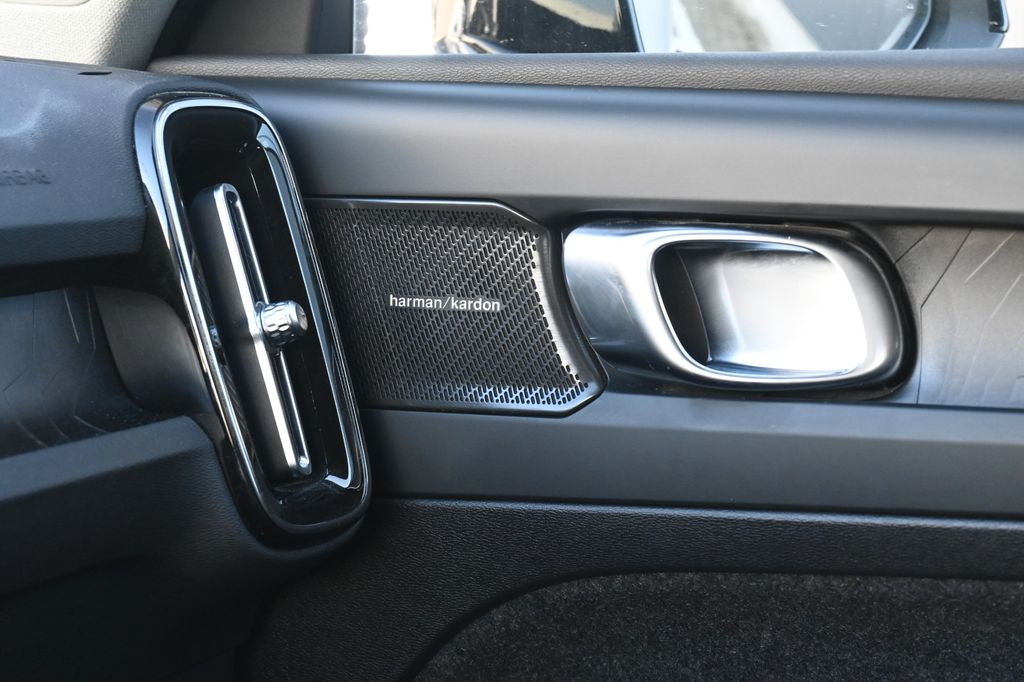 Volvo XC40 2022