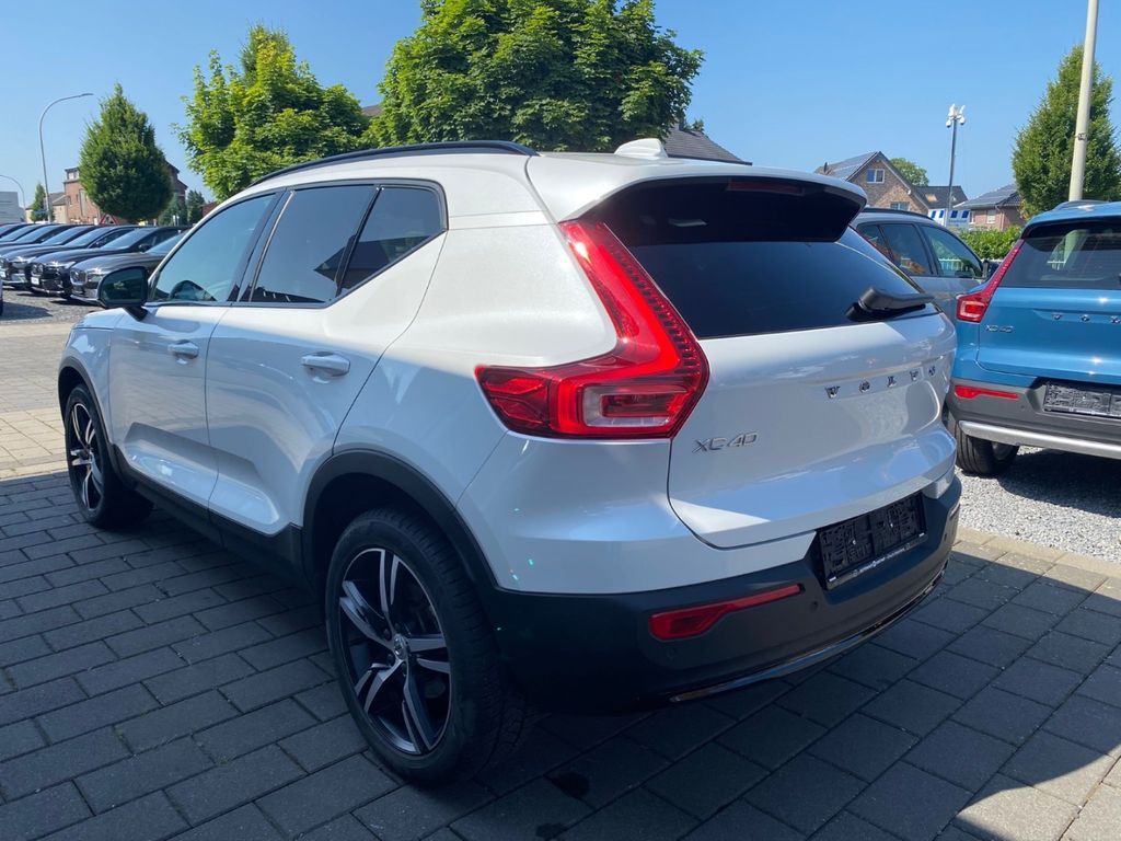 Volvo XC40 2024