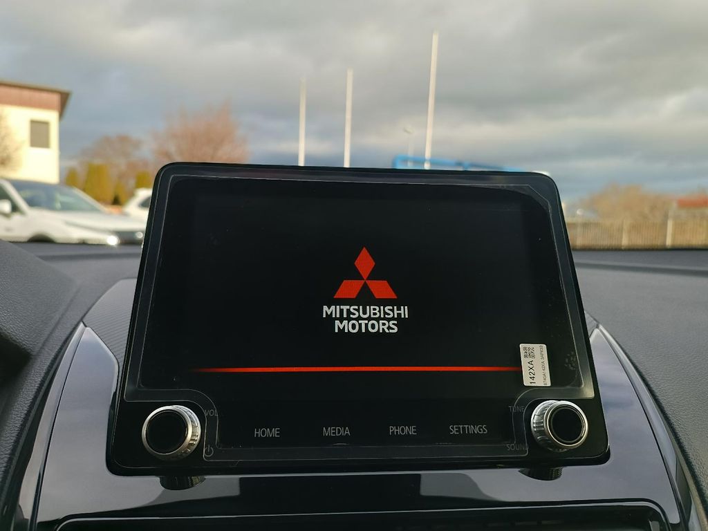 Mitsubishi Eclipse Cross 2024