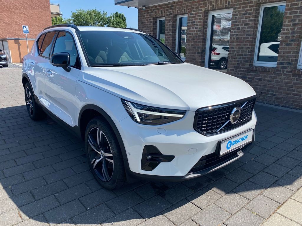 Volvo XC40 2024