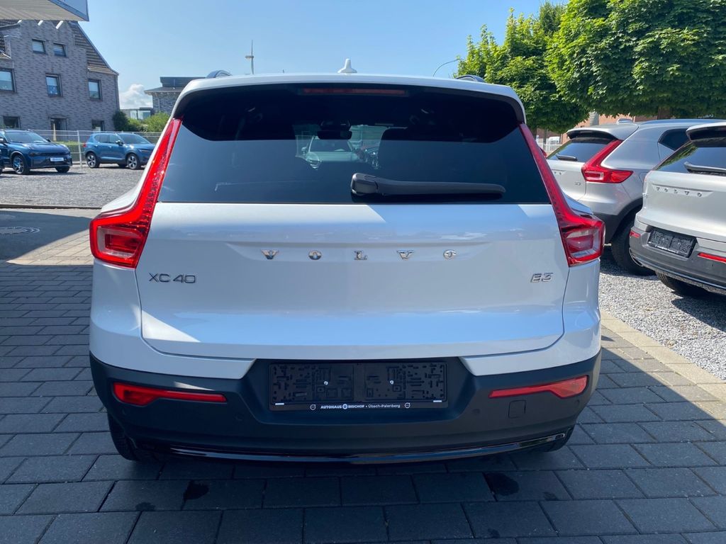 Volvo XC40 2024