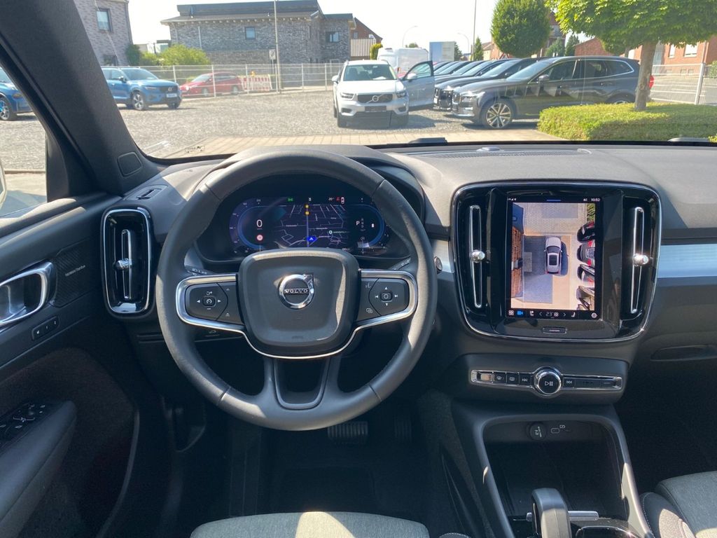 Volvo XC40 2024