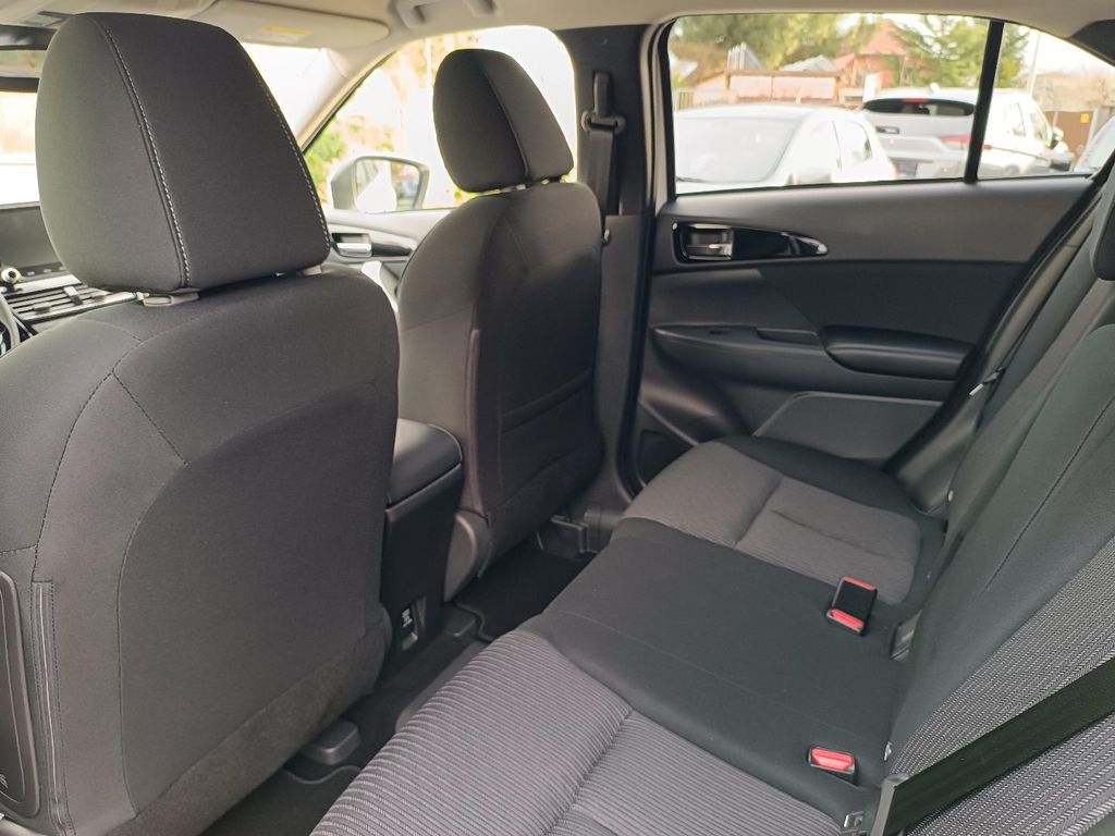 Mitsubishi Eclipse Cross 2024