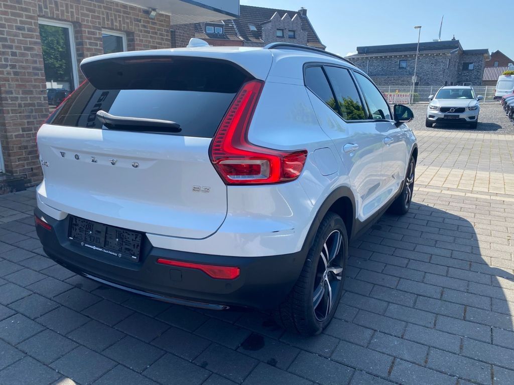 Volvo XC40 2024