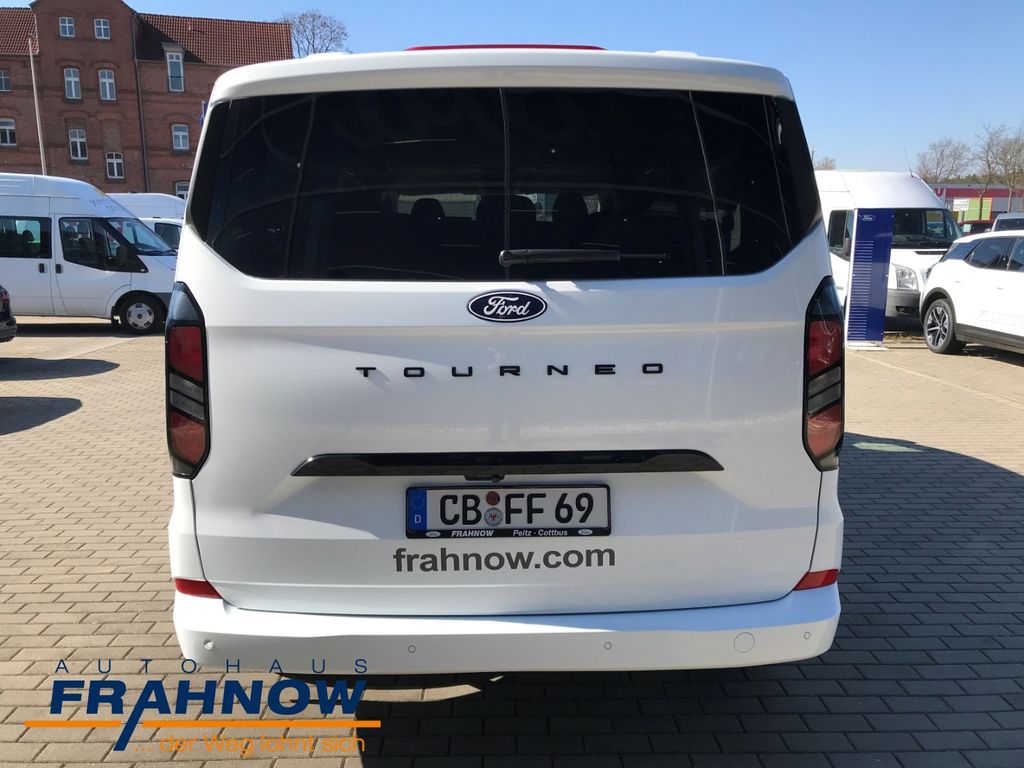 Ford Tourneo Custom 2025