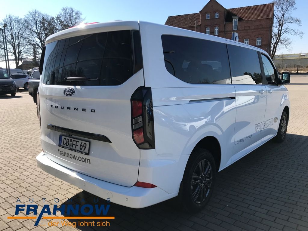 Ford Tourneo Custom 2025