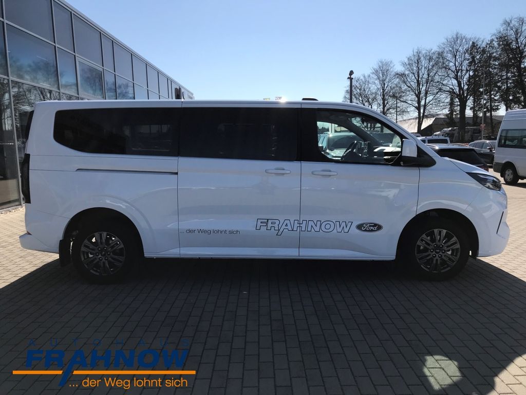 Ford Tourneo Custom 2025