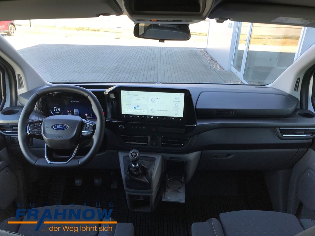 Ford Tourneo Custom 2025