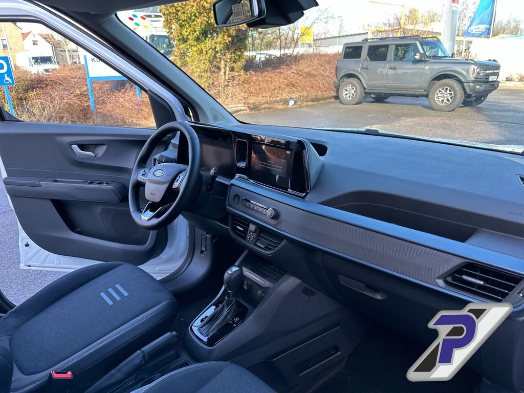 Ford Tourneo Courier 2024