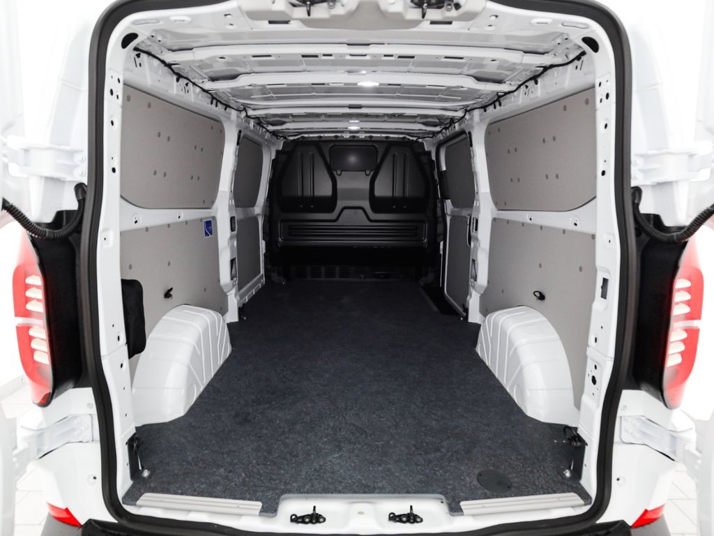 Volkswagen T7 Transporter 2025