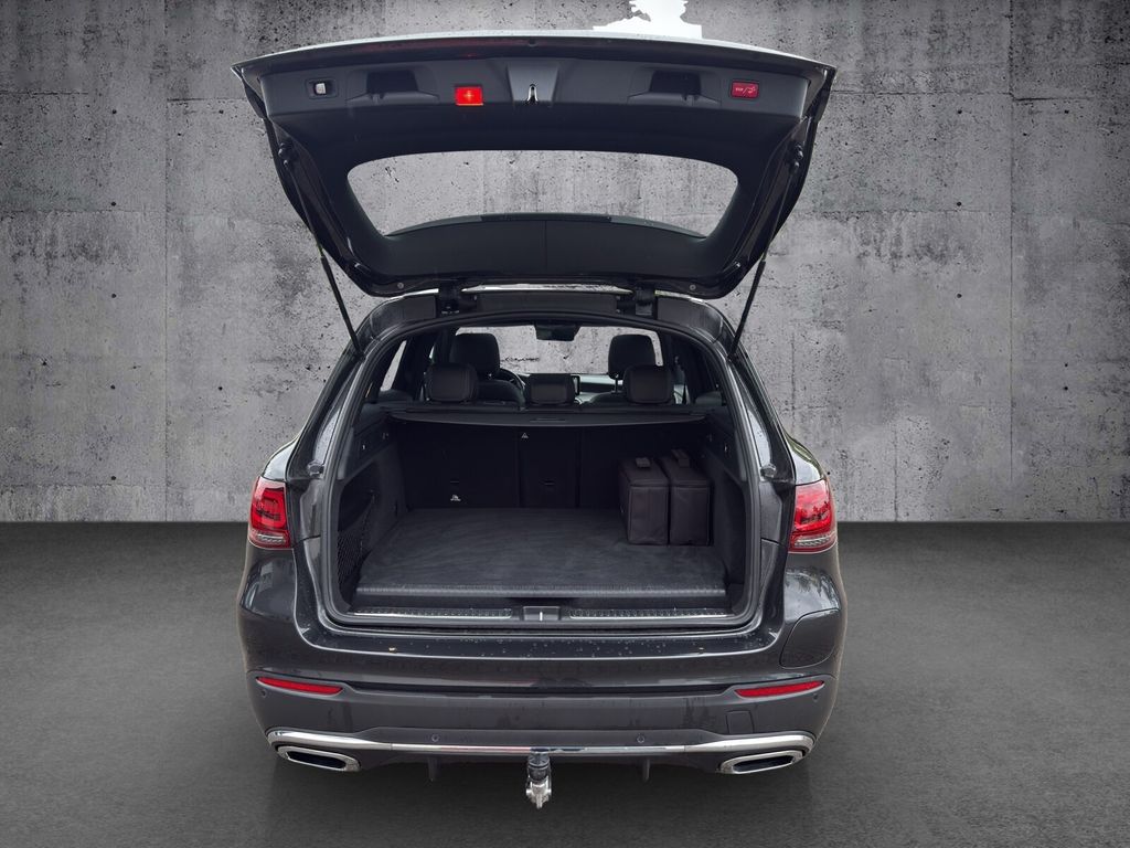 Mercedes-Benz GLC 300 2021