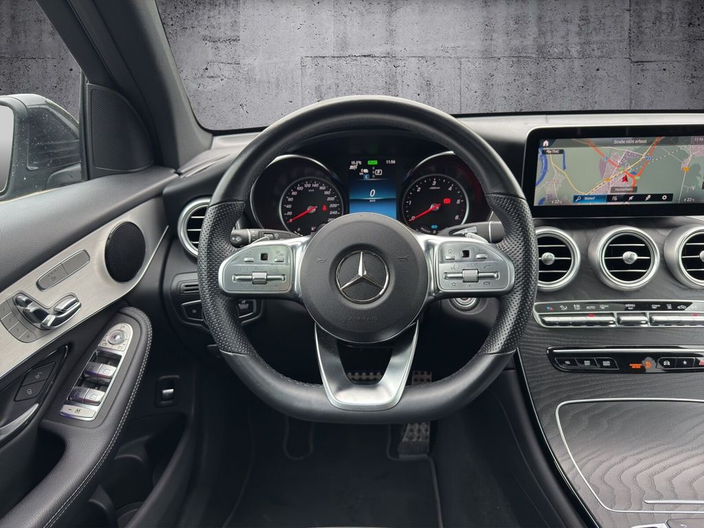Mercedes-Benz GLC 300 2021