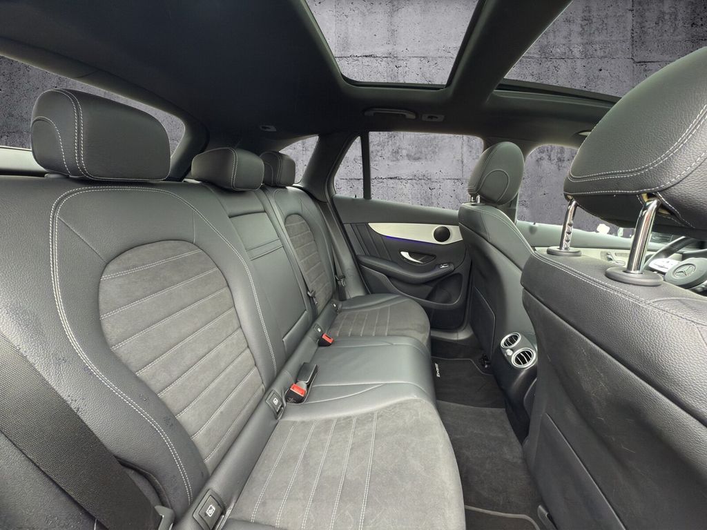 Mercedes-Benz GLC 300 2021