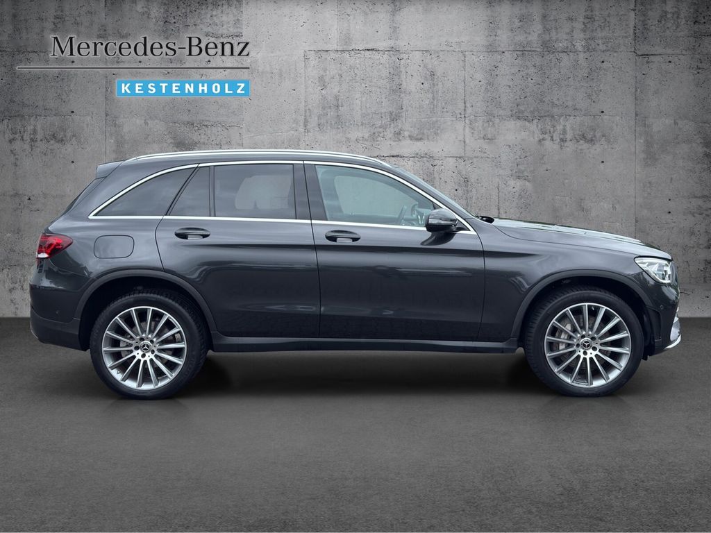 Mercedes-Benz GLC 300 2021