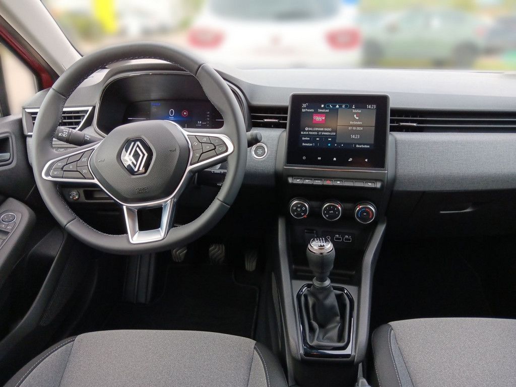 Renault Clio 2023