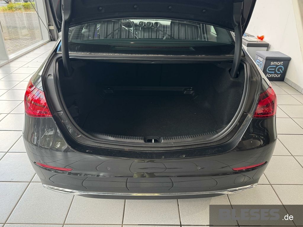 Mercedes-Benz C 200 2024