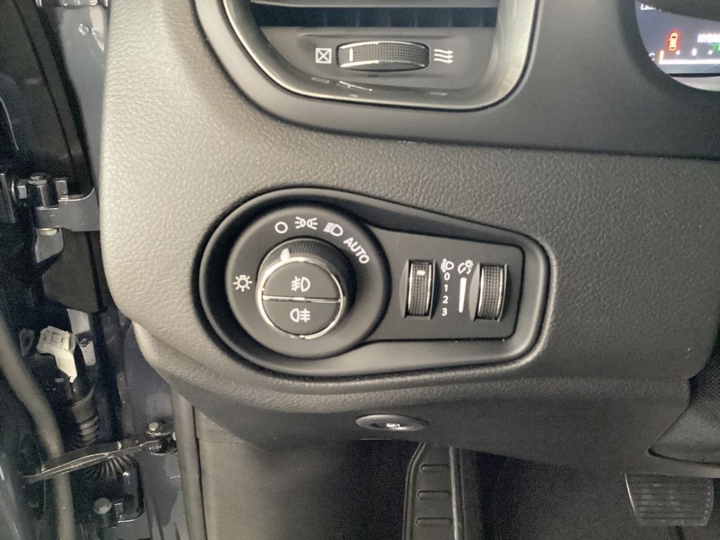 Jeep Renegade 2025