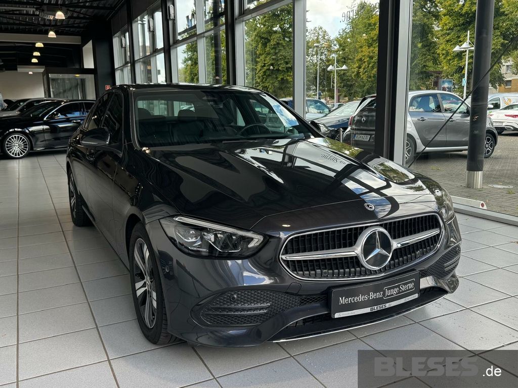 Mercedes-Benz C 200 2024