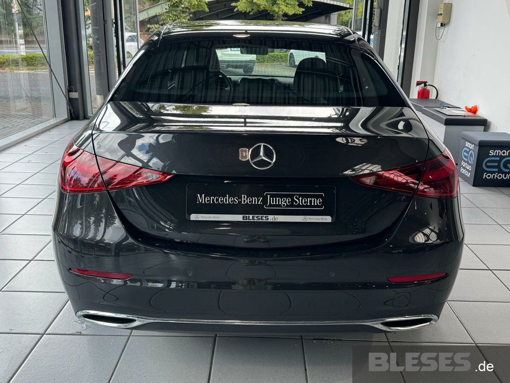 Mercedes-Benz C 200 2024