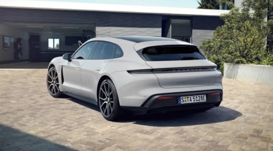 Porsche Taycan 2022