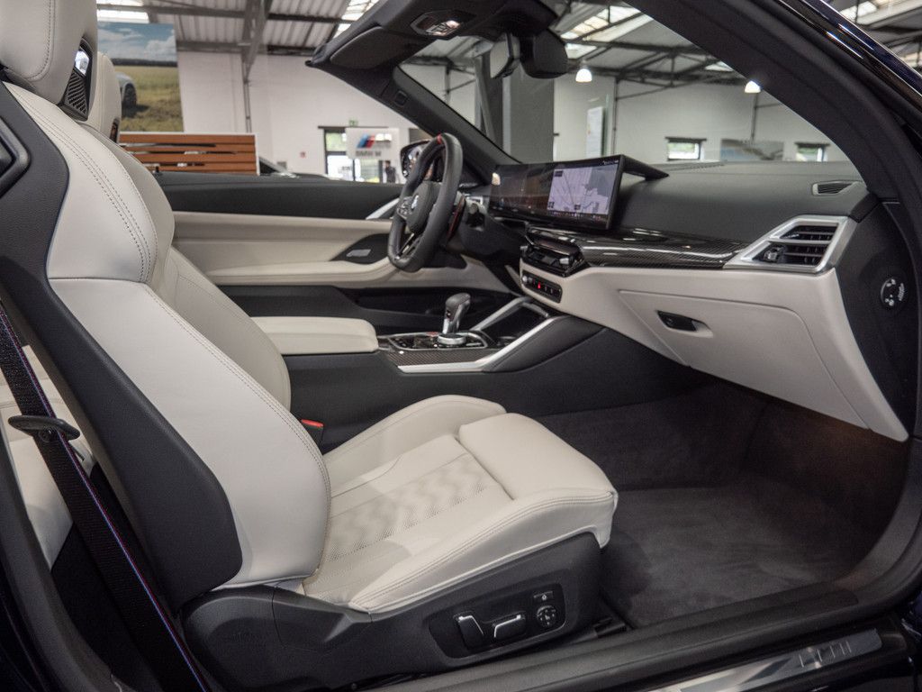 BMW M4 2025