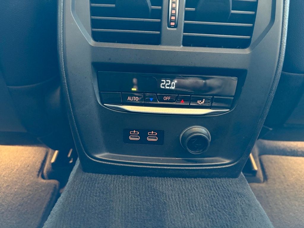 BMW 318 2020