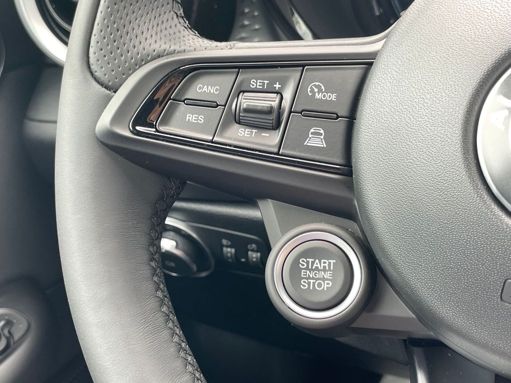 Alfa Romeo Tonale 2023