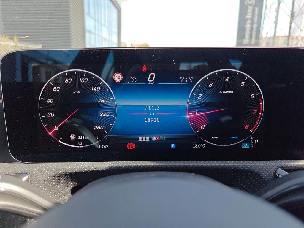 Mercedes-Benz CLA 200 2024