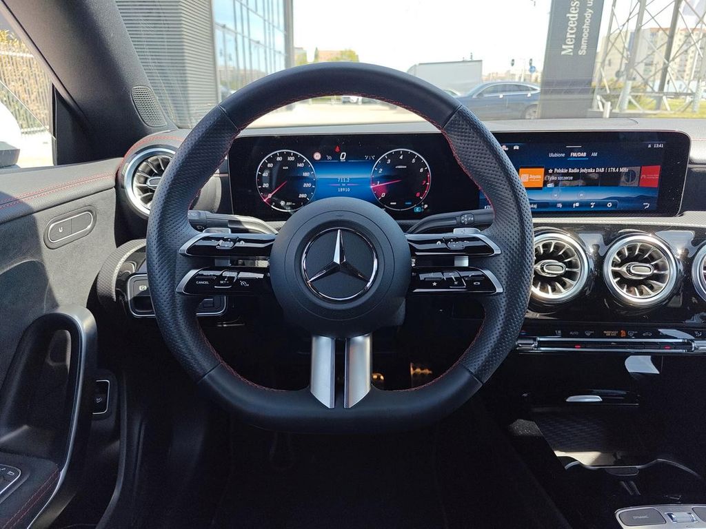 Mercedes-Benz CLA 200 2024