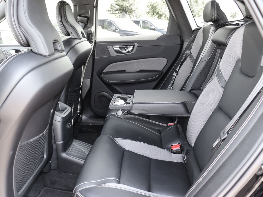 Volvo XC60 2024