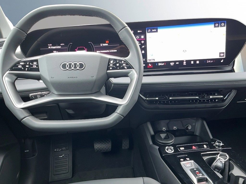 Audi Q6 e-tron 2025